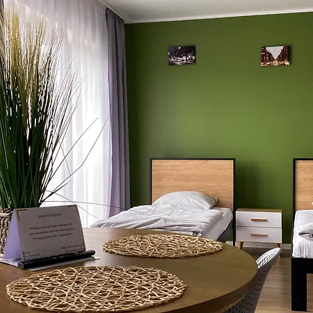 Tanie - Lowicka 28 Апартаменты